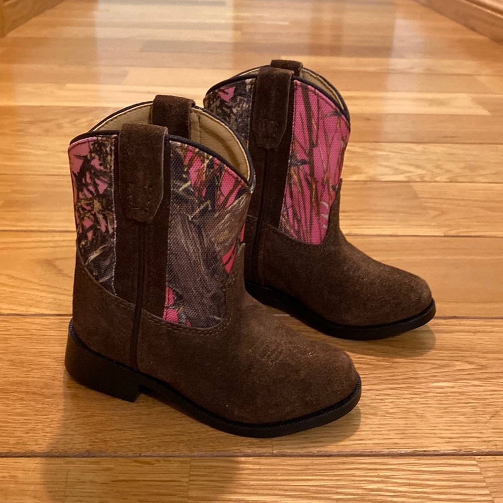 Like new! Masterson Boot Co. cowgirl boots
